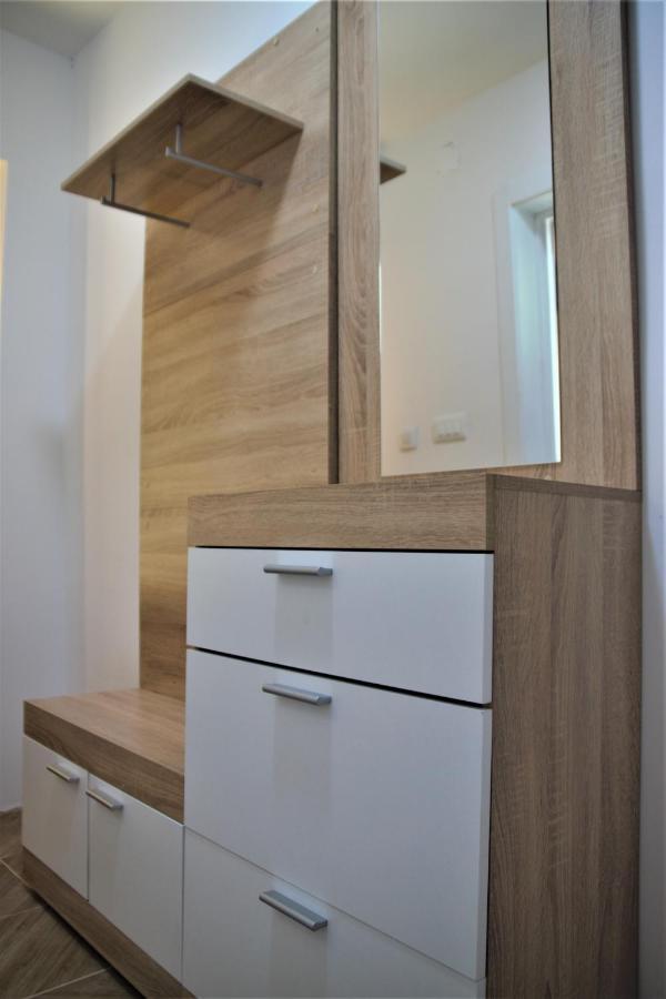 Central Modern Apt With Garden Struga Luaran gambar